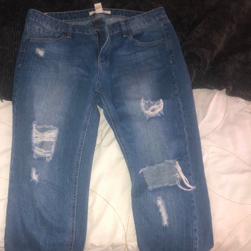 Medium wash boyfriend jeans